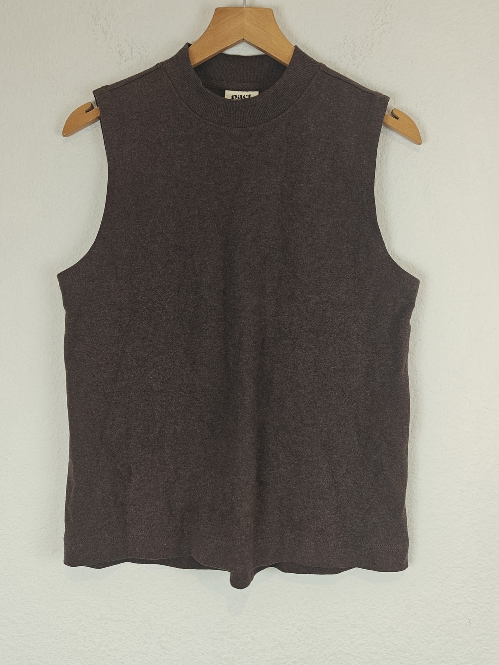 Pact Organic Cotton Brown Sleeveless Crew Neck Essential Top Size Small
